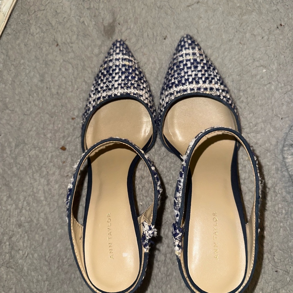 Ann Taylor Navy and Cream Tweed Slingback Heels